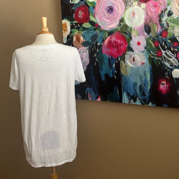 Torrid Slim Fit Graphic Tee “When Life Gives You Curves, Flaunt Them” Size 0 (L) - Picture 3 of 8